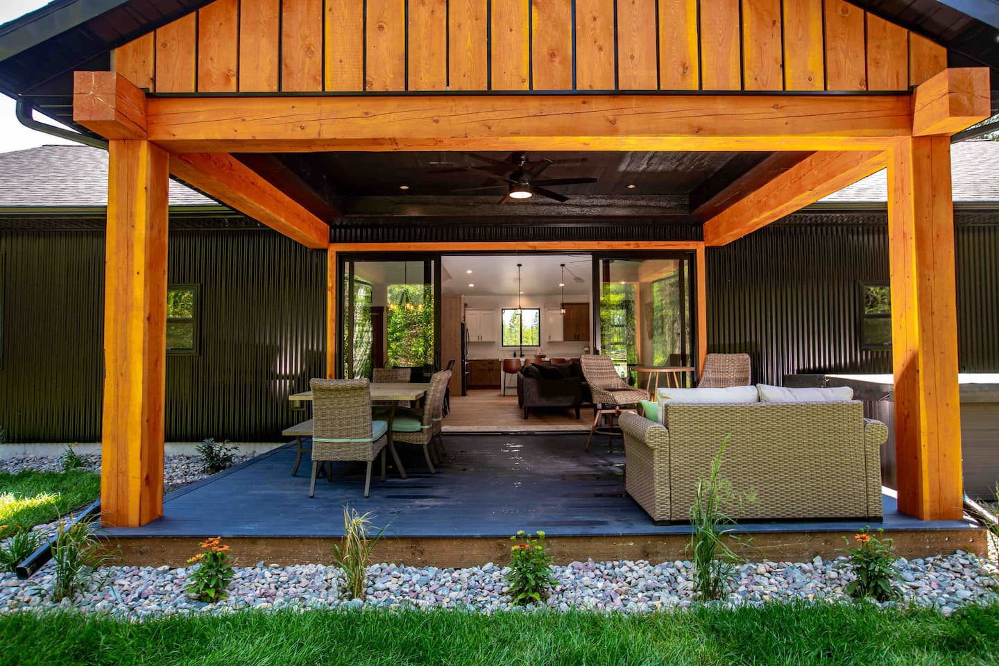 West Glacier Luxury Getaway covered outdoor living area
